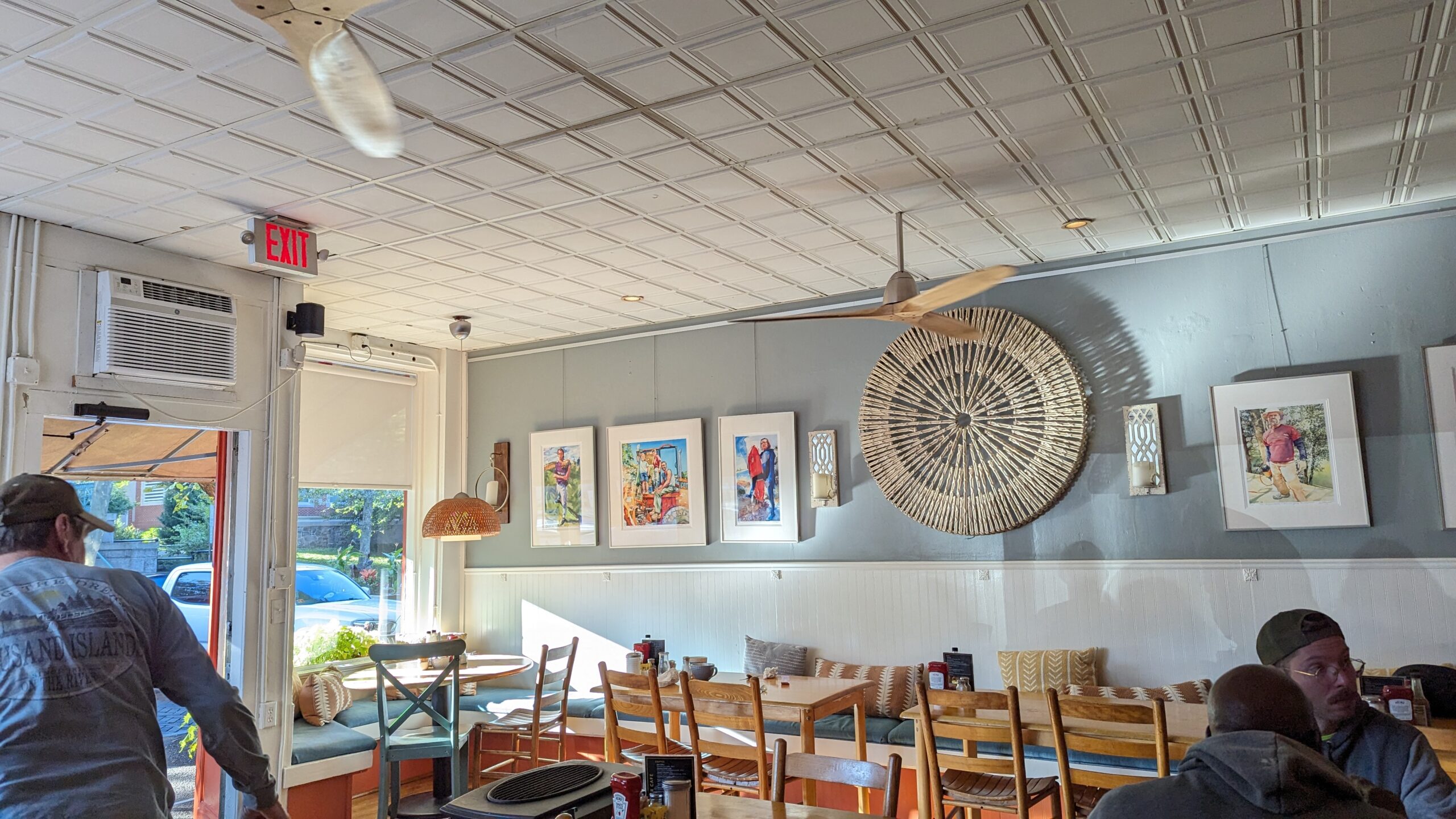 Review: Corner Cafe, Newport RI